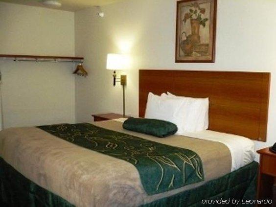 Travelodge By Wyndham Alpine Phòng bức ảnh
