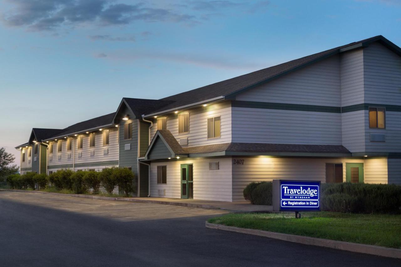 Travelodge By Wyndham Alpine Ngoại thất bức ảnh