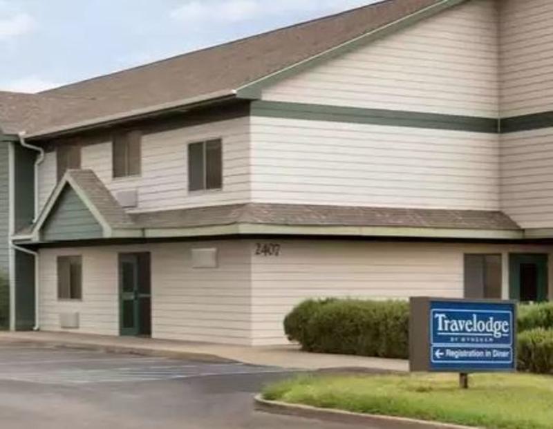 Travelodge By Wyndham Alpine Ngoại thất bức ảnh